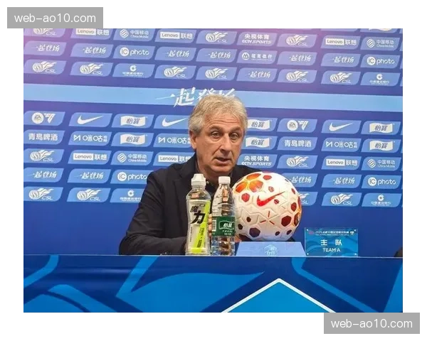 云南玉昆战术哲学转型 西班牙教头乔迪传控体系引援克莱伯